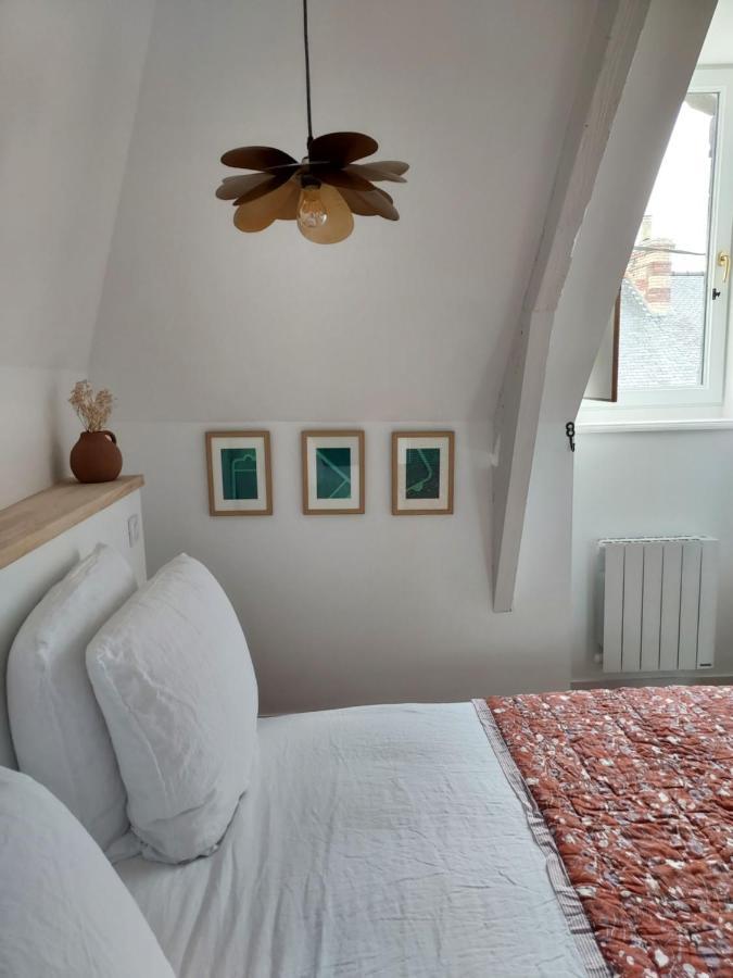Maison Triton Et Porcelaine Сен-Кулом Екстериор снимка
